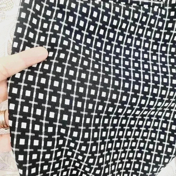 NWT Express Columnist Ankle Printed Women's Dress Pants 2R - Picture 5 of 9